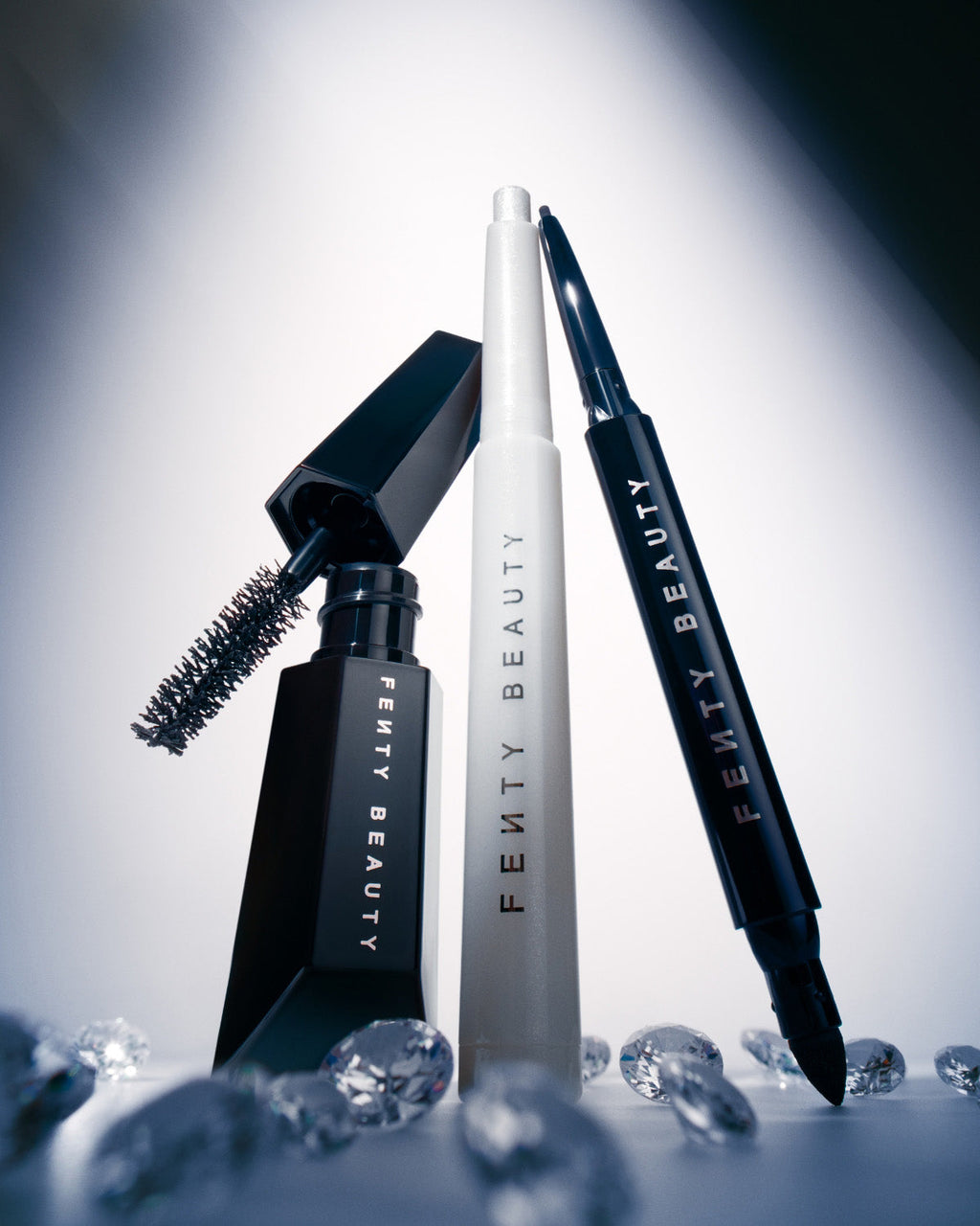 Smoke 'N Diamonds Eye Trio