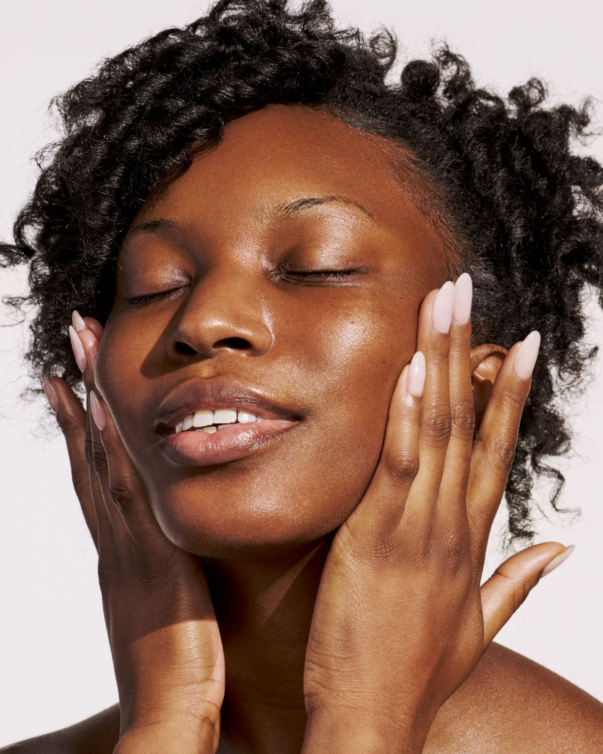 A$AP Rocky Hydra Vizor Invisible Moisturizer Broad Spectrum SPF 30 Sunscreen + Collector's Case